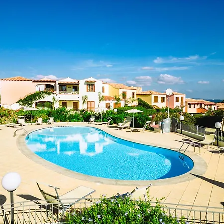 Villaggio Turchese Апарт-отель Мурта-Мария