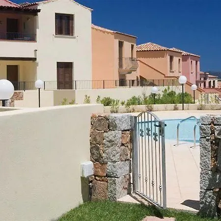 Villaggio Turchese Апарт-отель Мурта-Мария